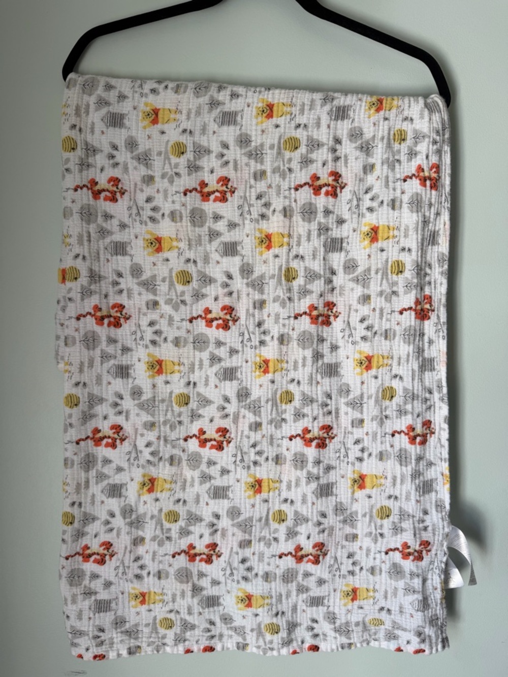 Disney Baby Aden + Anais Muslin Swaddle Blanket Winnie the Pooh Tigger